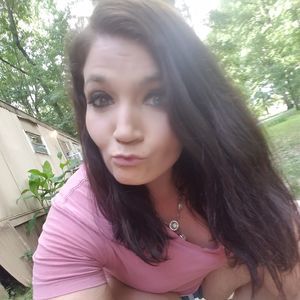 Meet your Posher, Louann